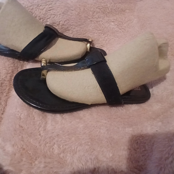 Cosmopolitan - Picture 3 of 8